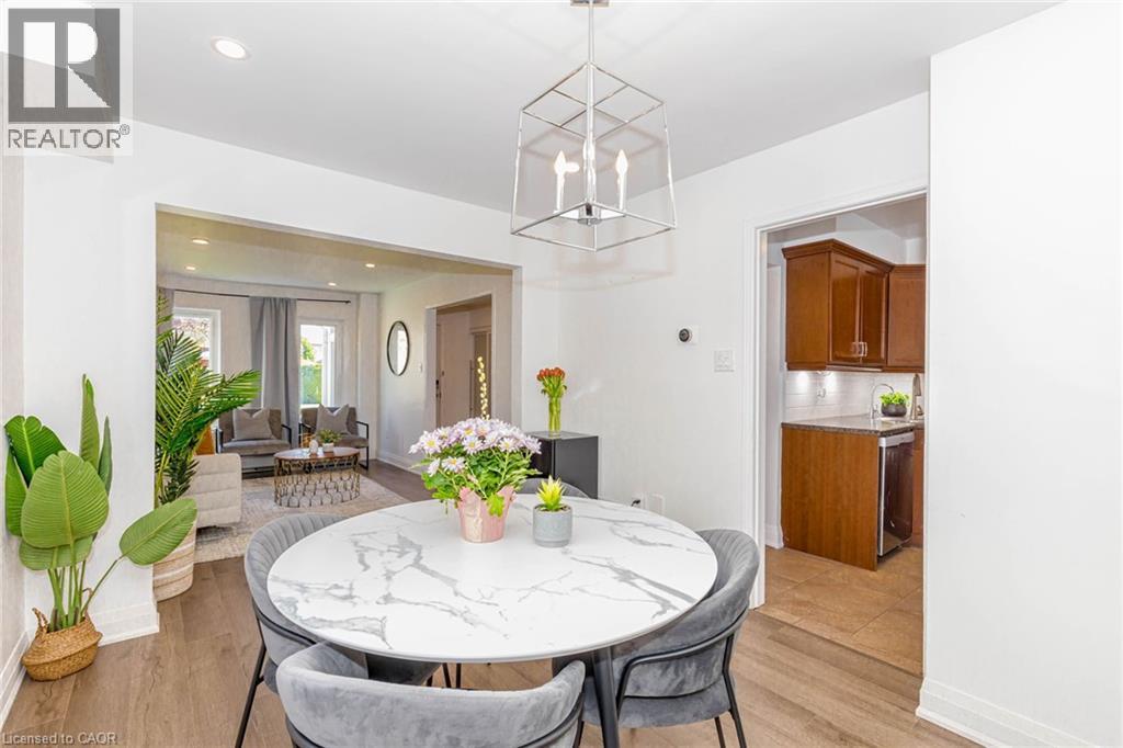 33 Meaghan Street, Waterdown, Ontario  L8B 0H5 - Photo 14 - 40815554