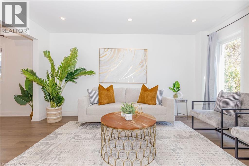 33 Meaghan Street, Waterdown, Ontario  L8B 0H5 - Photo 8 - 40815554