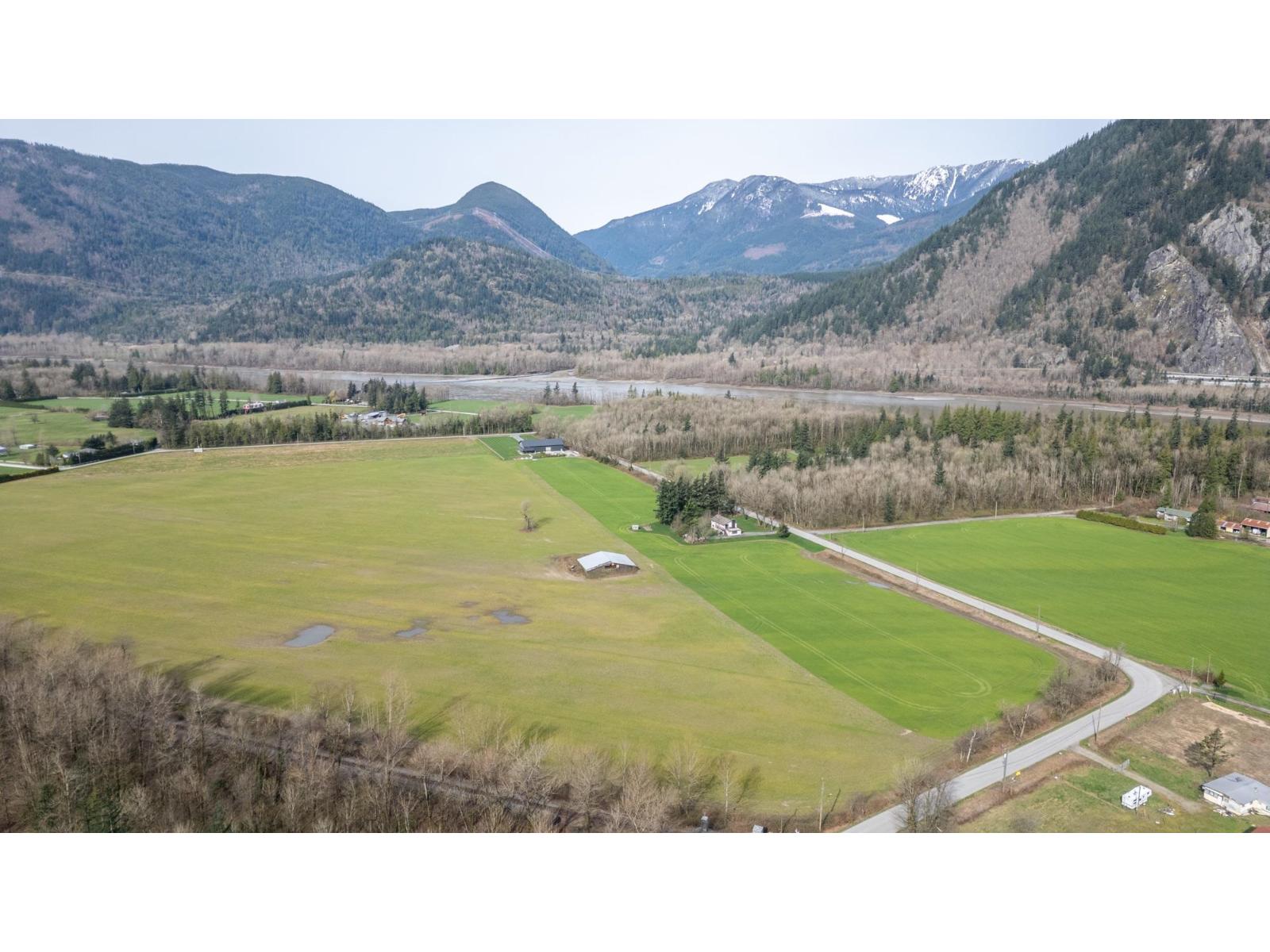 59280 St Elmo Road, Laidlaw, Hope, British Columbia  V0X 1L2 - Photo 13 - R3102989