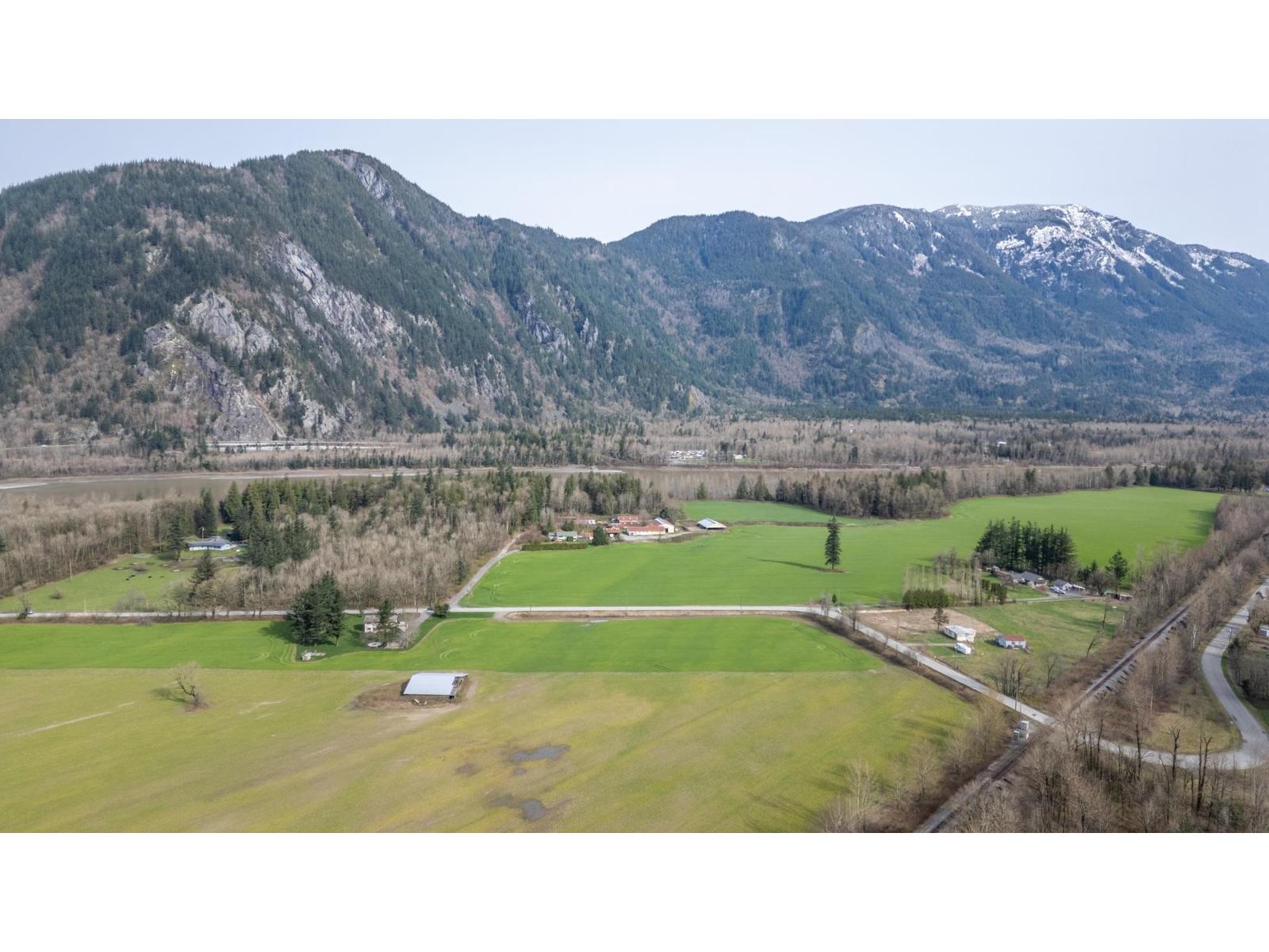 59280 St Elmo Road, Laidlaw, Hope, British Columbia  V0X 1L2 - Photo 11 - R3102989