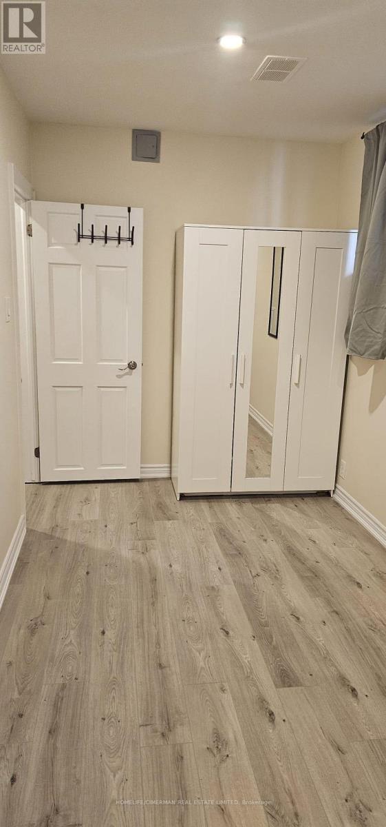 Basement Unit 1 - 92 Alexis Boulevard, Toronto, Ontario  M3H 2P7 - Photo 15 - C12931884