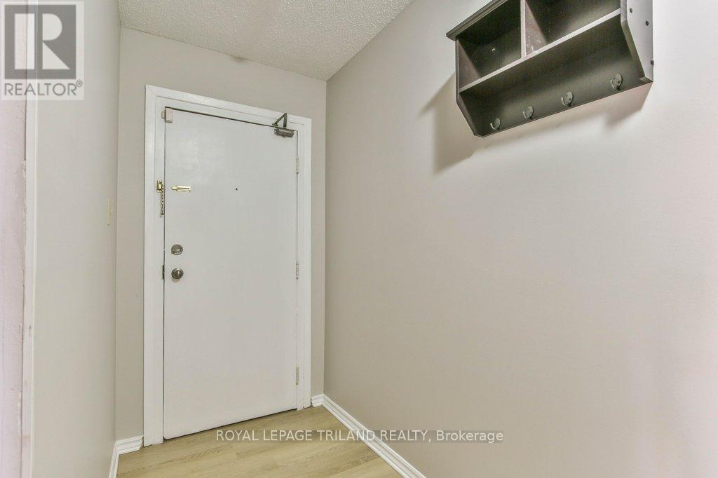 90 - 1096 Jalna Boulevard, London South, Ontario N6E 3B8 - Photo 8 - X12931890