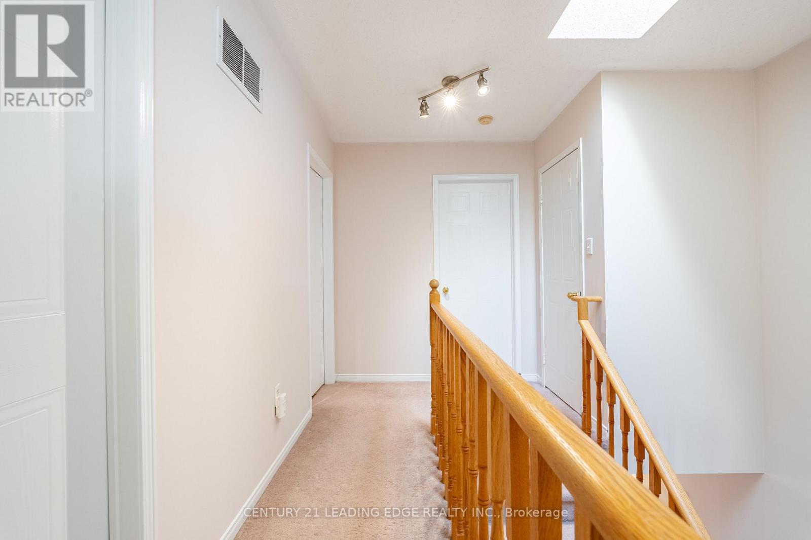 308 Sparrow Circle, Pickering, Ontario  L1V 6Y3 - Photo 35 - E12931896