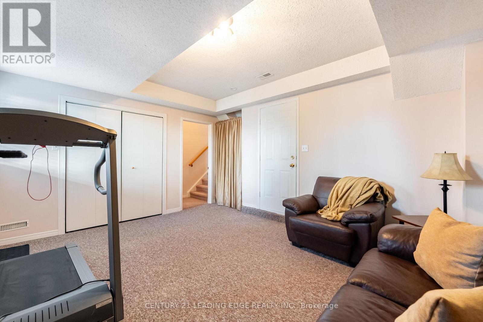 308 Sparrow Circle, Pickering, Ontario  L1V 6Y3 - Photo 38 - E12931896