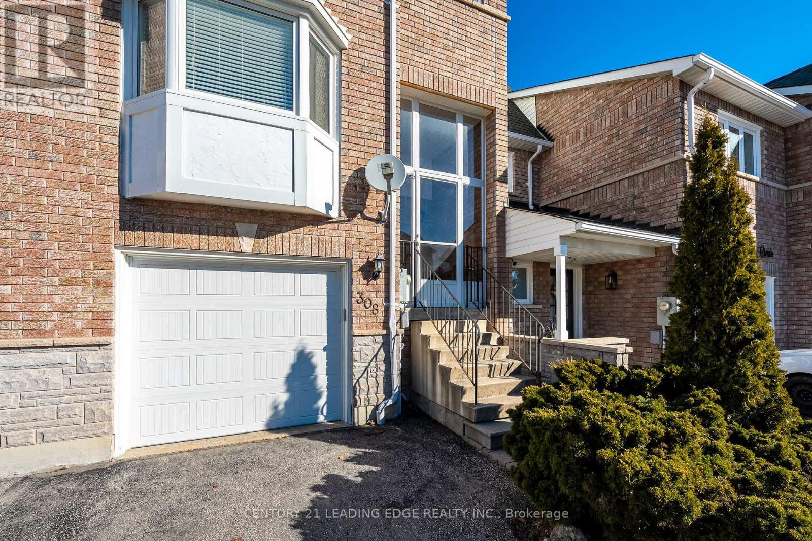 308 Sparrow Circle, Pickering, Ontario  L1V 6Y3 - Photo 5 - E12931896