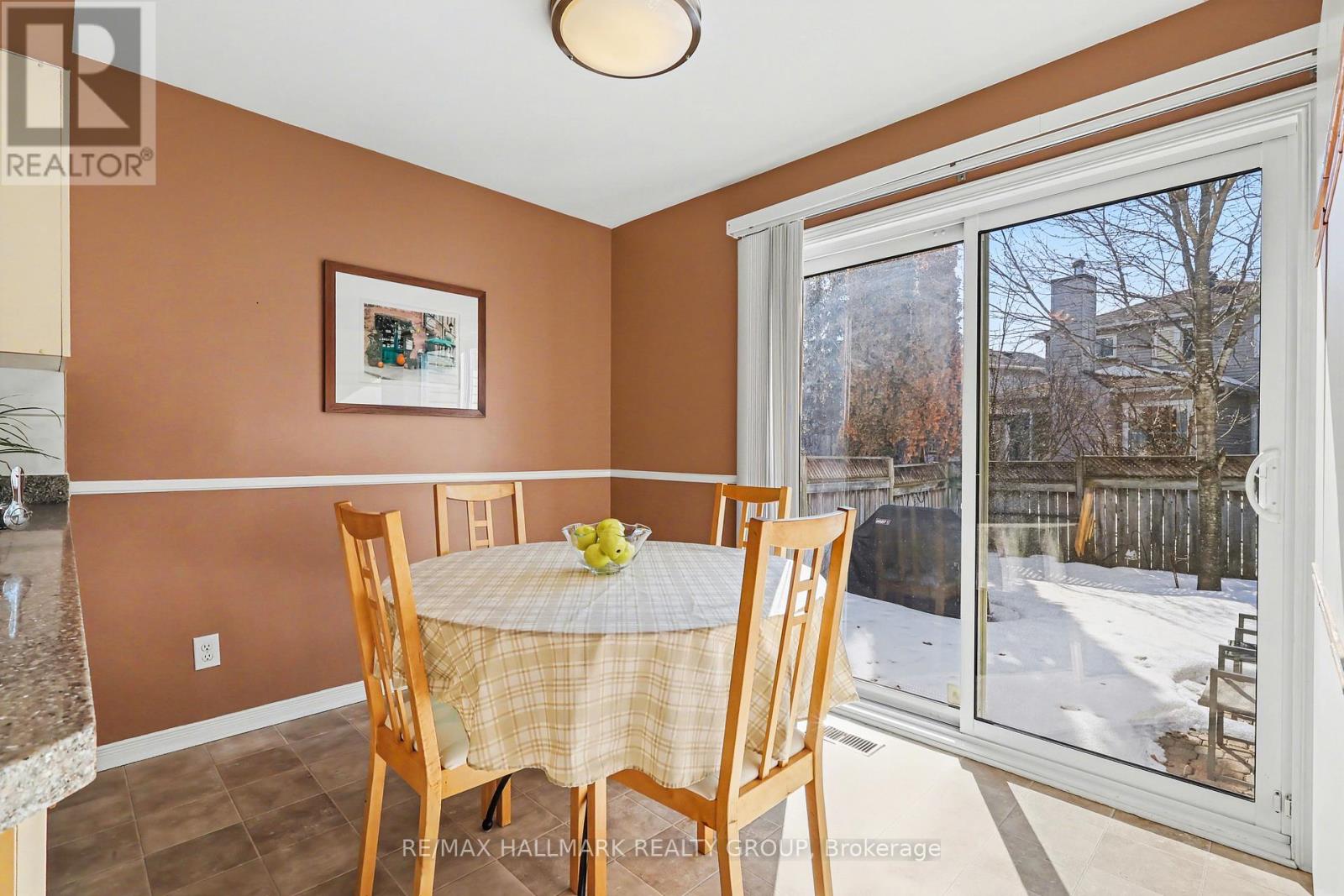 1620 Des Grives Crescent, Ottawa, Ontario  K1C 5B7 - Photo 11 - X12931870