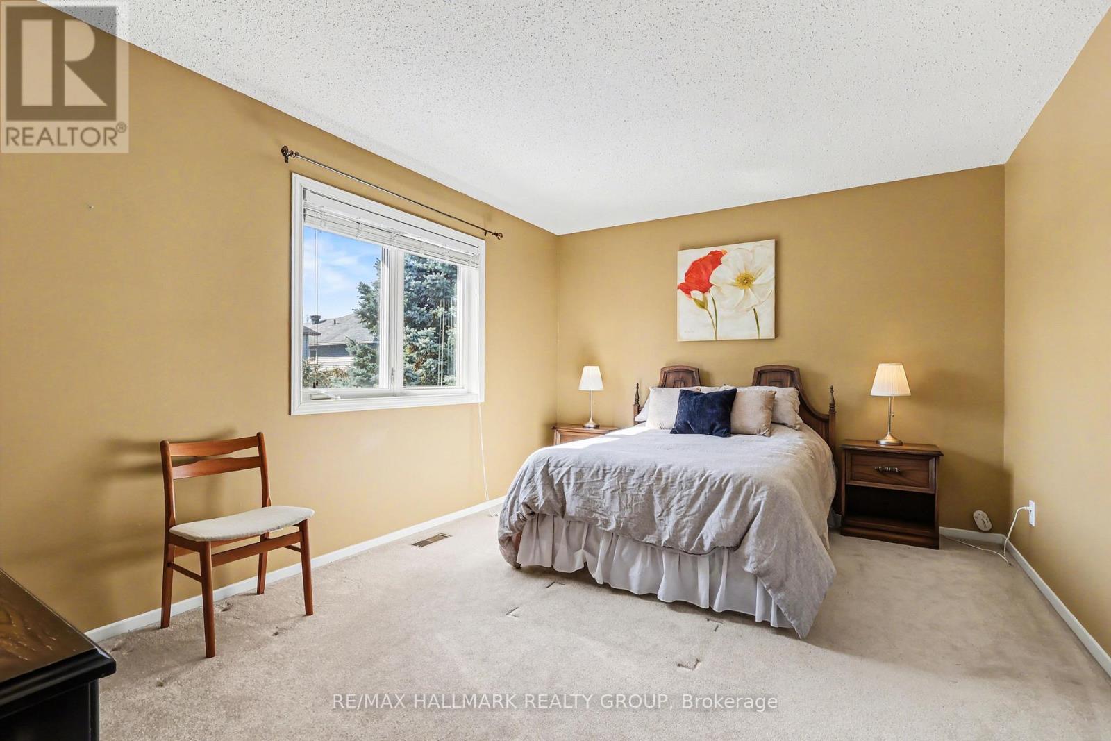 1620 Des Grives Crescent, Ottawa, Ontario  K1C 5B7 - Photo 12 - X12931870