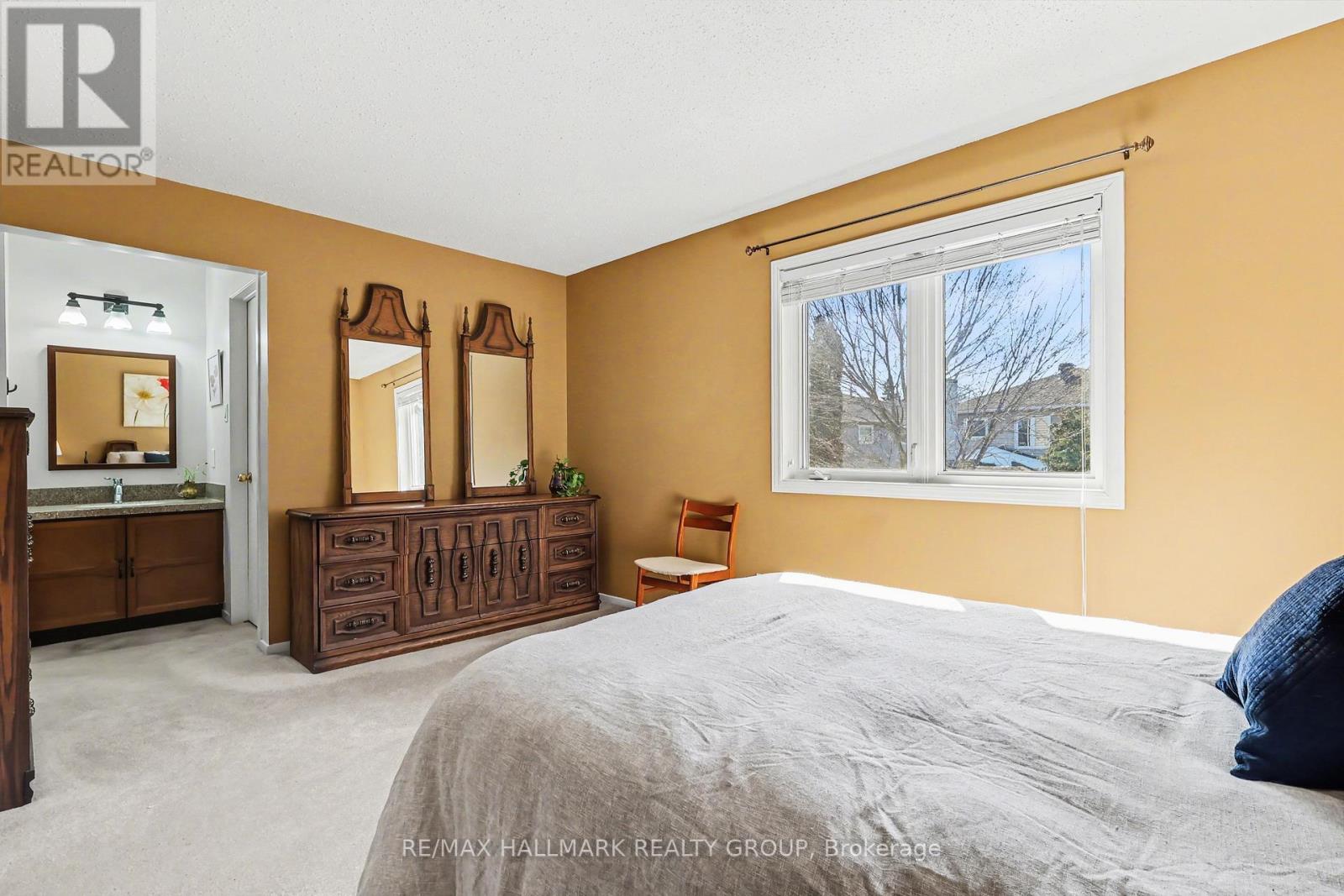 1620 Des Grives Crescent, Ottawa, Ontario  K1C 5B7 - Photo 13 - X12931870