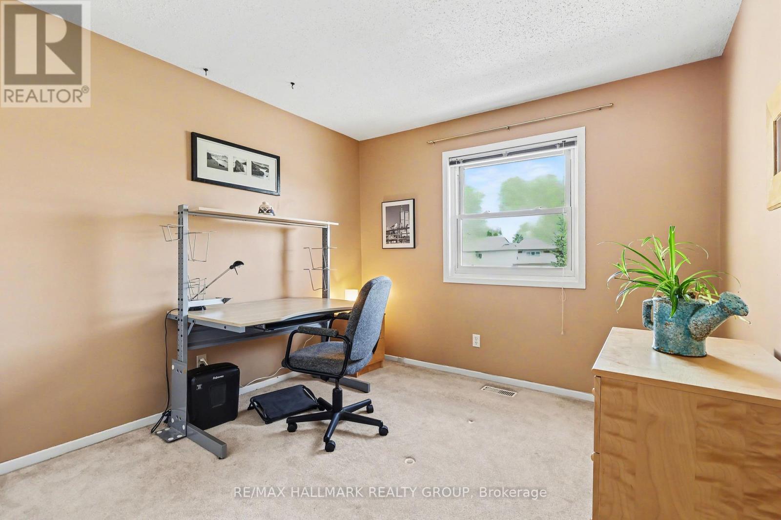 1620 Des Grives Crescent, Ottawa, Ontario  K1C 5B7 - Photo 16 - X12931870