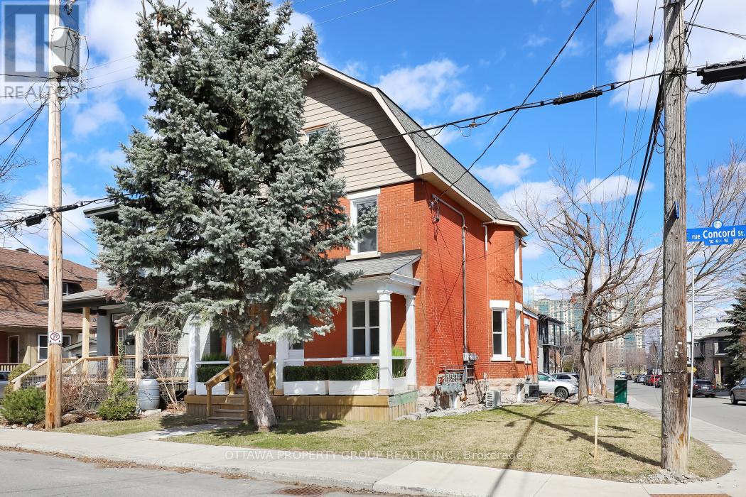 C - 149 CONCORD STREET S, Ottawa, Ontario