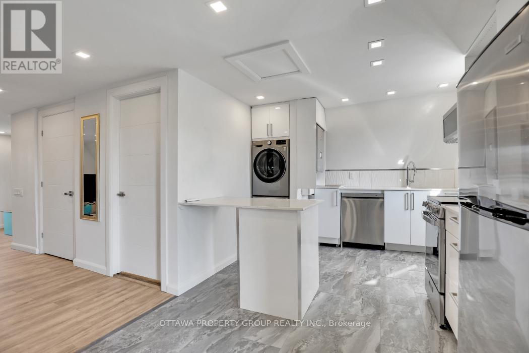 C - 149 Concord Street S, Ottawa, Ontario  K1S 0Z3 - Photo 5 - X12931946