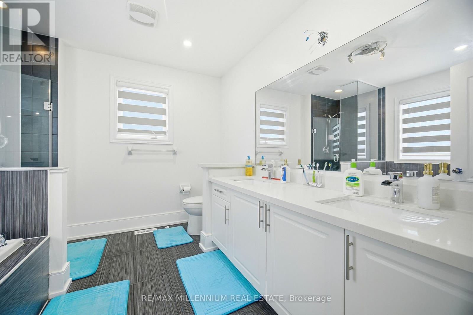 132 Blue Dasher Boulevard, Bradford West Gwillimbury (Bradford), Ontario  L3Z 0E5 - Photo 32 - N12931888