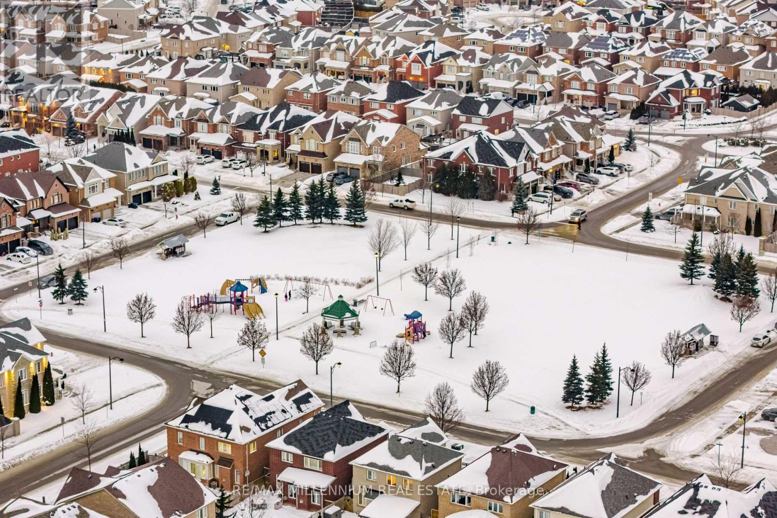 132 Blue Dasher Boulevard, Bradford West Gwillimbury (Bradford), Ontario  L3Z 0E5 - Photo 48 - N12931888