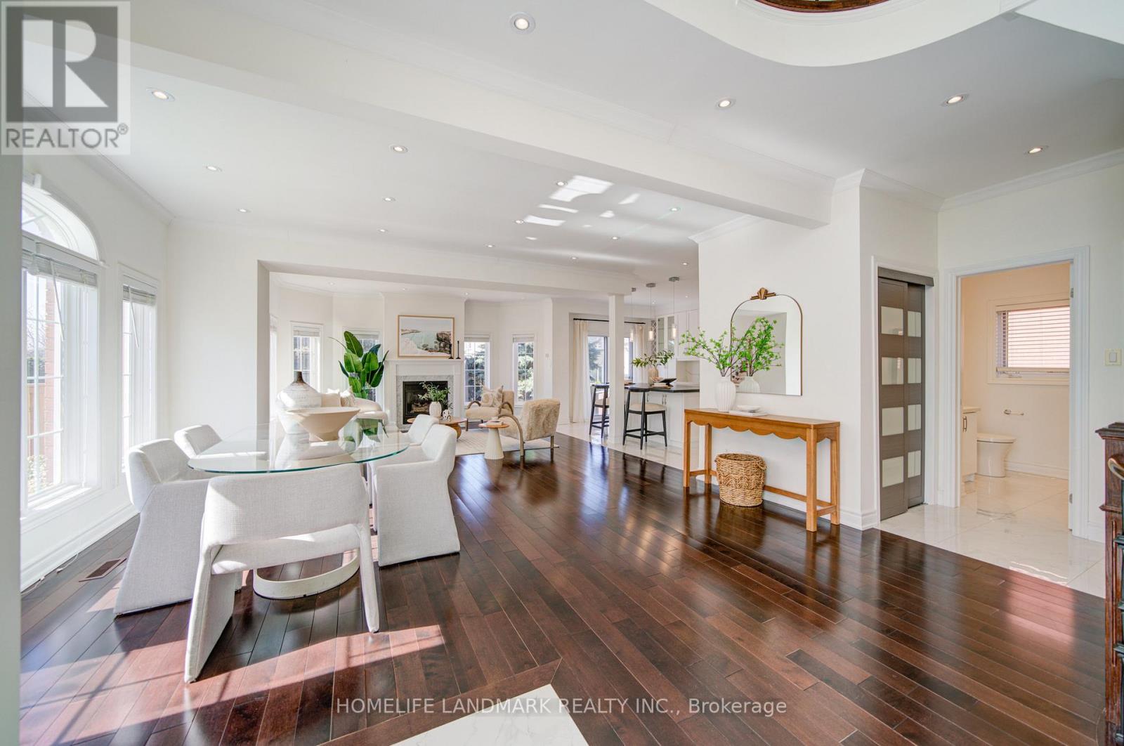 282 Manhattan Drive, Markham, Ontario  L3P 6V4 - Photo 8 - N12931916