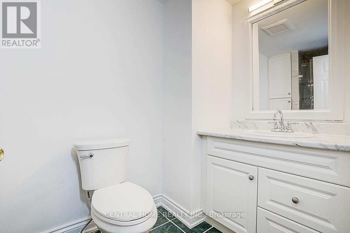 Lower - 36 Sherwood Forest Drive, Markham, Ontario  L3P 1P8 - Photo 11 - N12931928