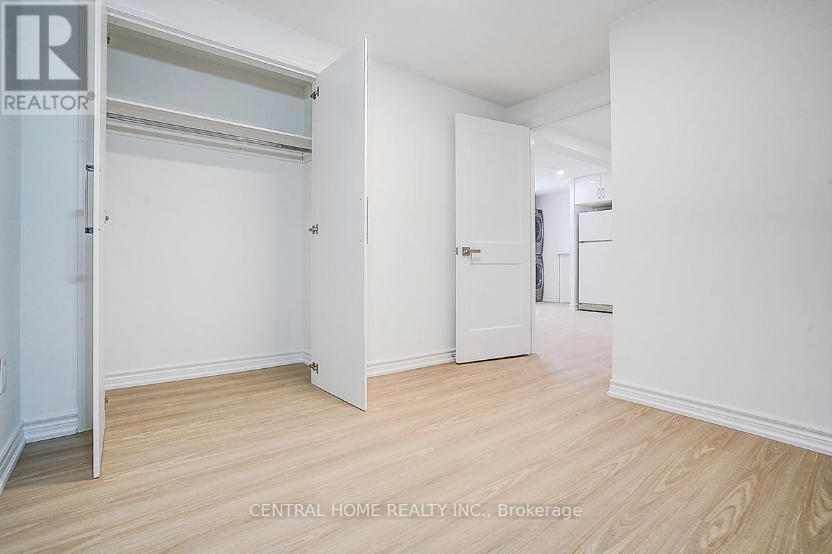 Lower - 36 Sherwood Forest Drive, Markham, Ontario  L3P 1P8 - Photo 22 - N12931928