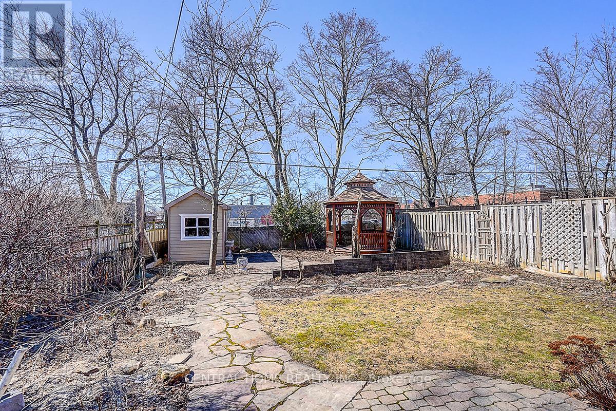 Lower - 36 Sherwood Forest Drive, Markham, Ontario  L3P 1P8 - Photo 26 - N12931928