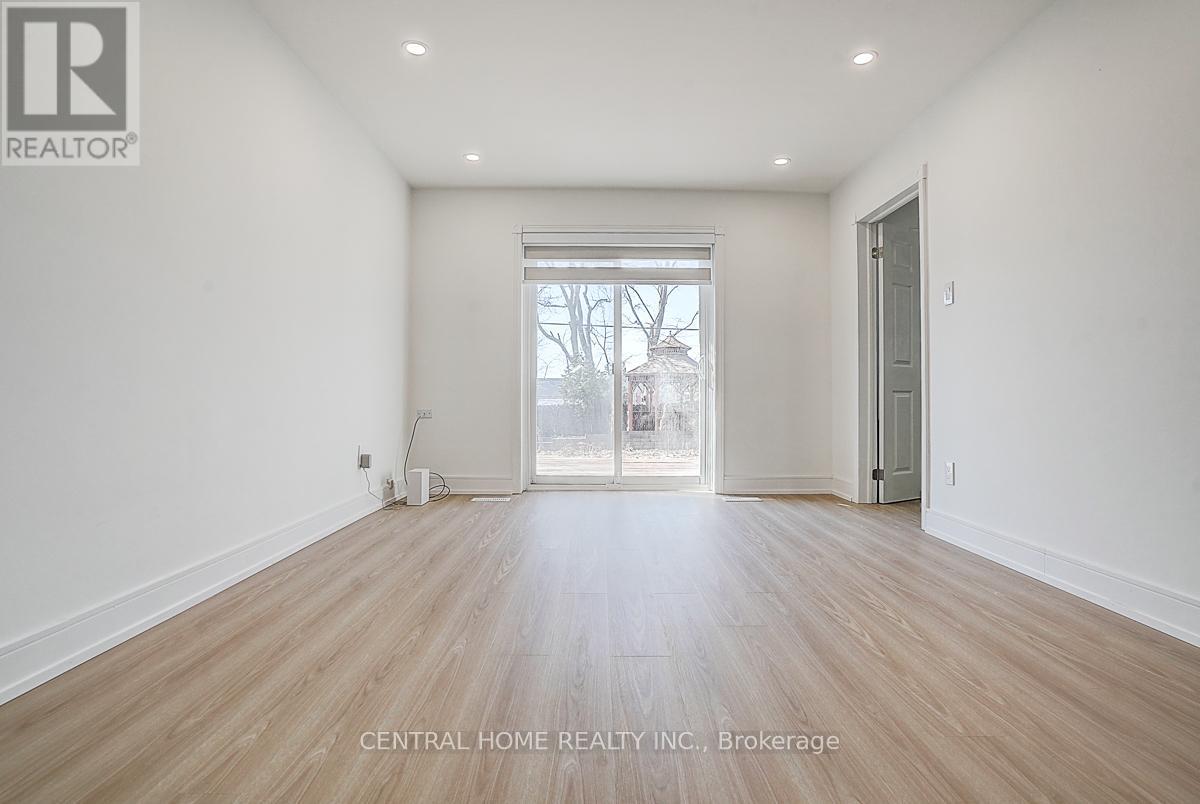 Lower - 36 Sherwood Forest Drive, Markham, Ontario  L3P 1P8 - Photo 6 - N12931928