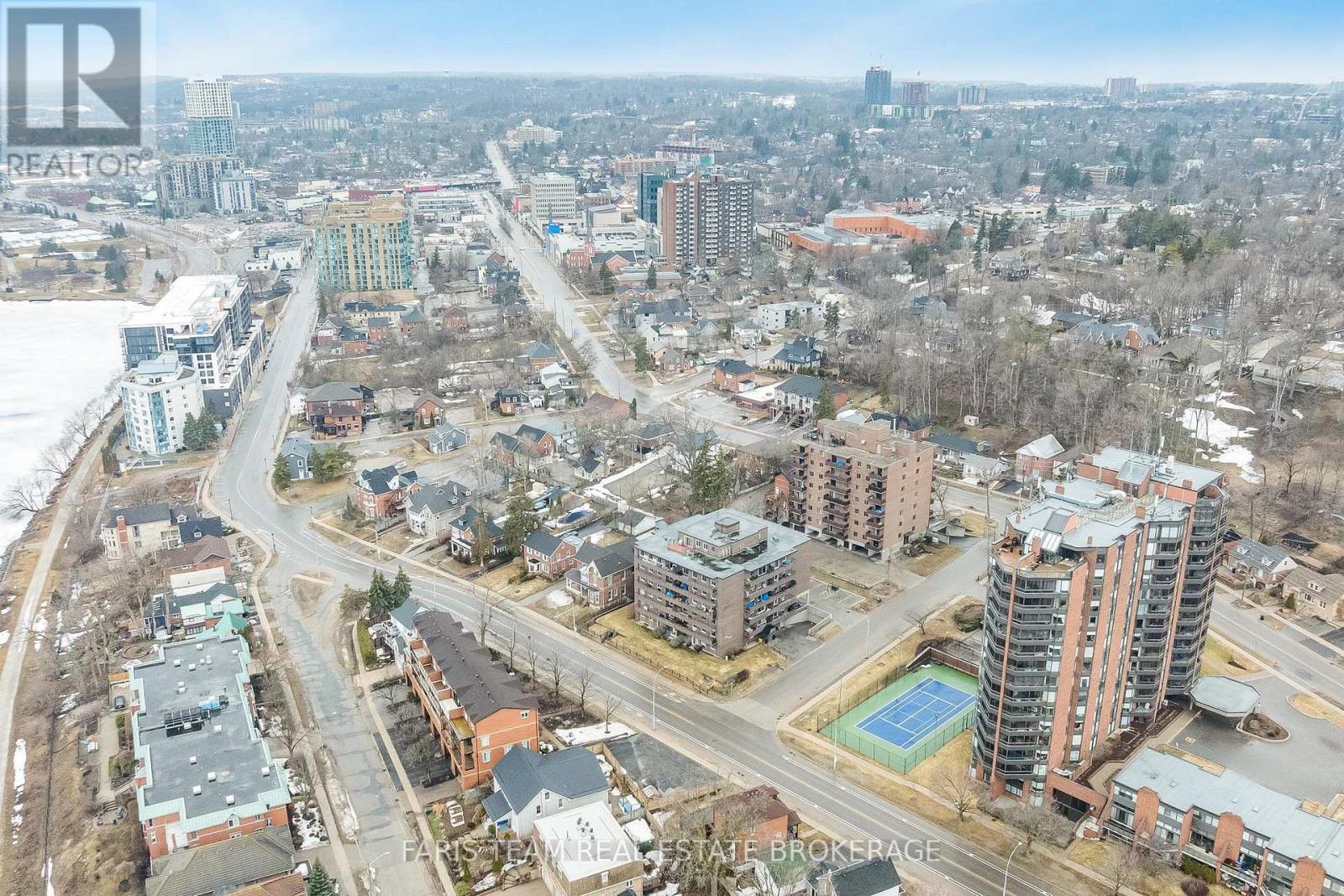 48 - 2 Albert Street, Barrie, Ontario L4M 3S4 - Photo 33 - S12931876