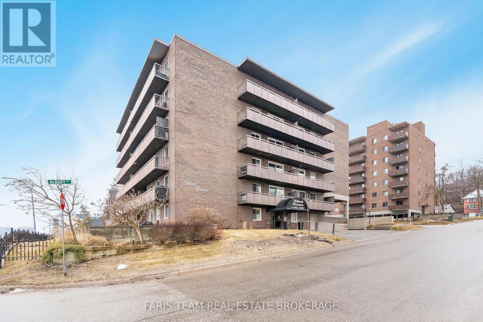 48 - 2 Albert Street, Barrie, Ontario L4M 3S4 - Photo 4 - S12931876