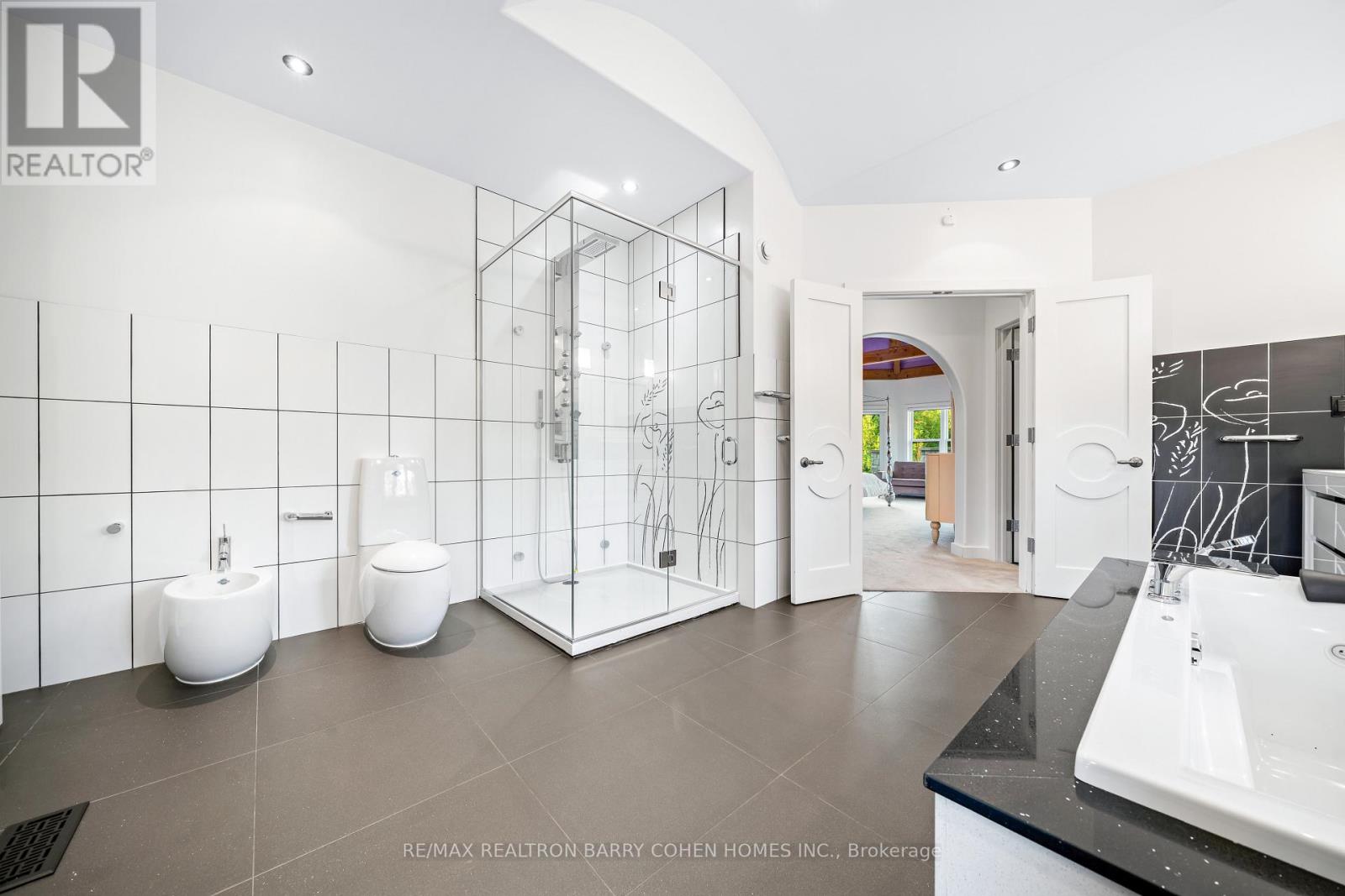 35 Daymond Drive, Puslinch, Ontario  N0B 2J0 - Photo 25 - X12931140