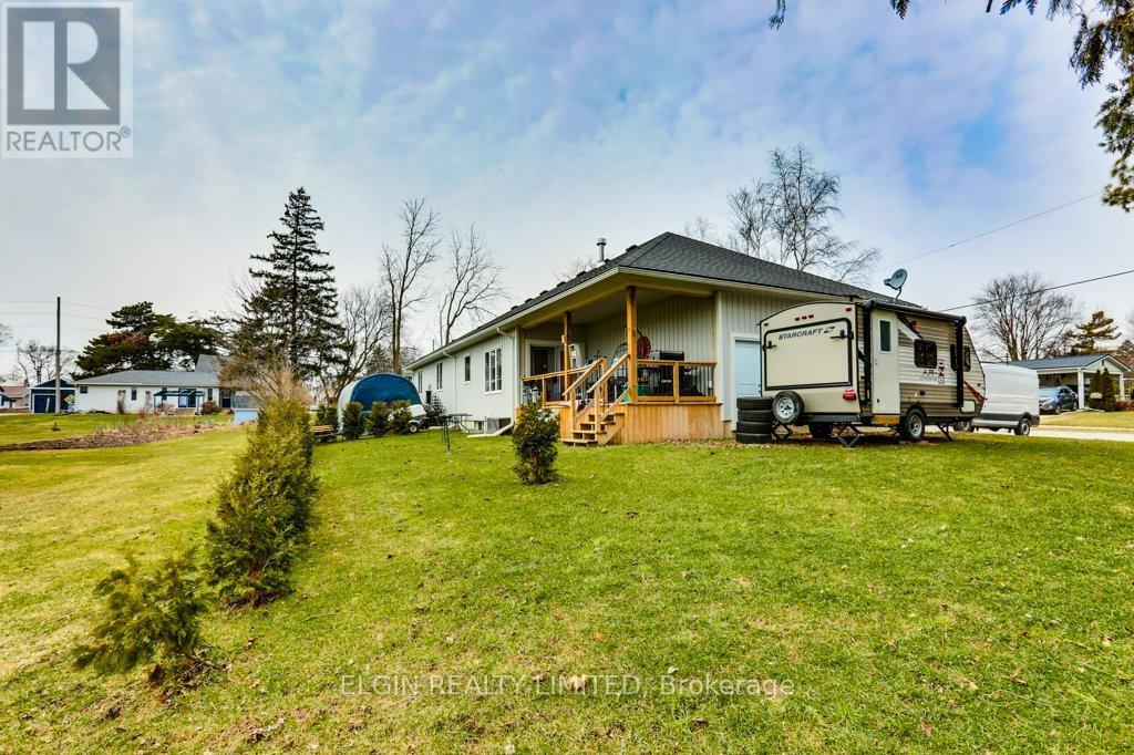 167 Elgin Street, South Huron, Ontario  N0M 1K0 - Photo 34 - X12922662