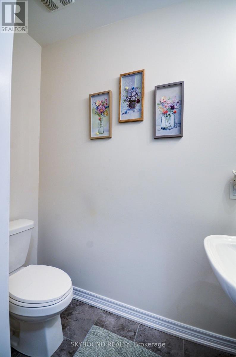 30 - 11 Alamode Road, Brampton, Ontario  L6R 3Z8 - Photo 29 - W12931872