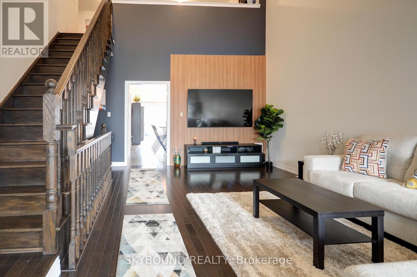 30 - 11 Alamode Road, Brampton, Ontario  L6R 3Z8 - Photo 3 - W12931872