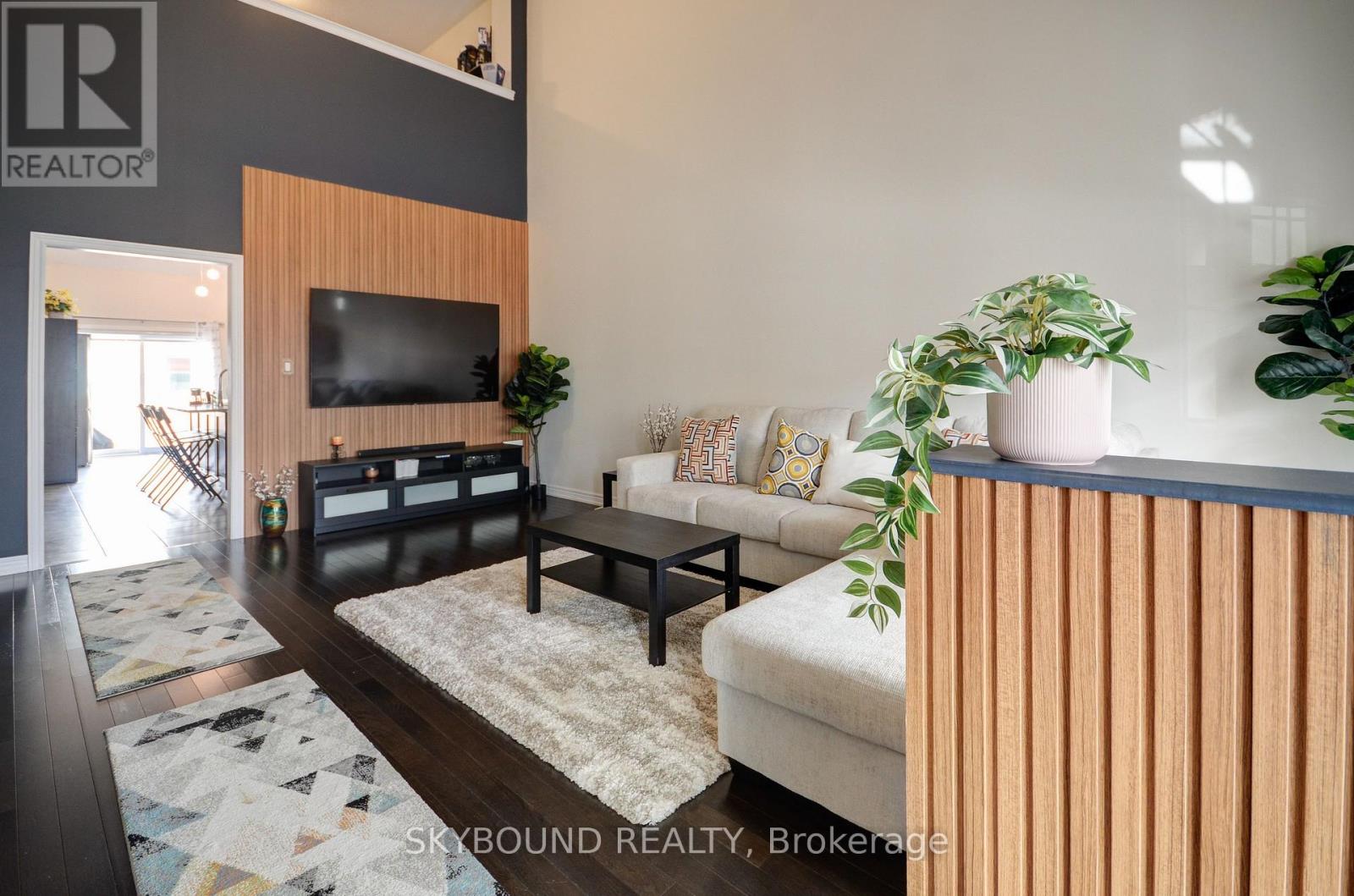 30 - 11 Alamode Road, Brampton, Ontario  L6R 3Z8 - Photo 5 - W12931872