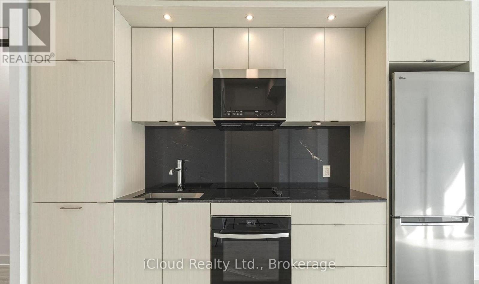 2309 - 60 Central Park Roadway, Toronto (Islington-City Centre West), Ontario  M9A 0E6 - Photo 9 - W12931882