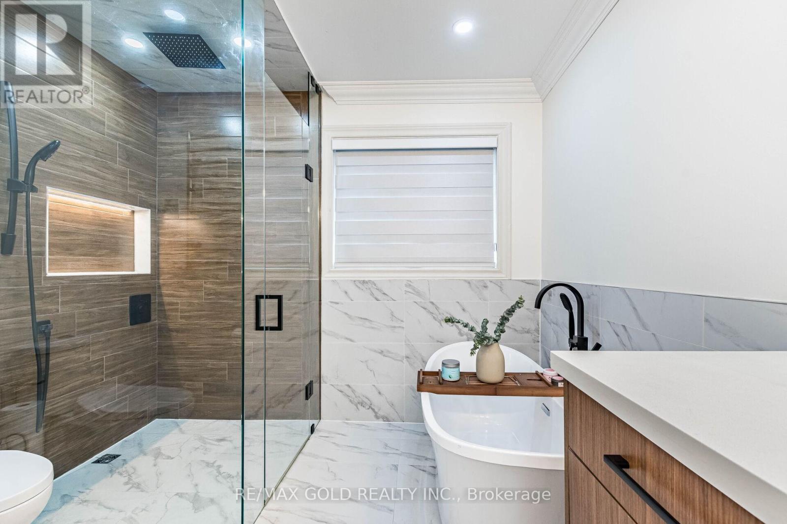 36 Ash Court, Brampton (Snelgrove), Ontario  L7A 1L5 - Photo 29 - W12931892