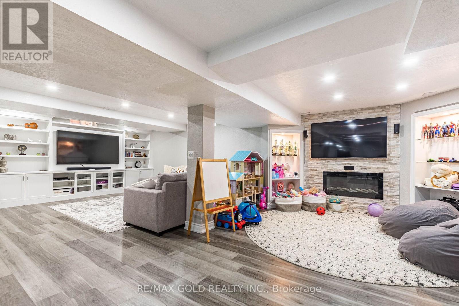 36 Ash Court, Brampton (Snelgrove), Ontario  L7A 1L5 - Photo 38 - W12931892