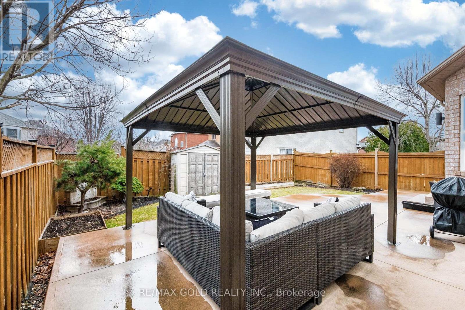 36 Ash Court, Brampton (Snelgrove), Ontario  L7A 1L5 - Photo 44 - W12931892