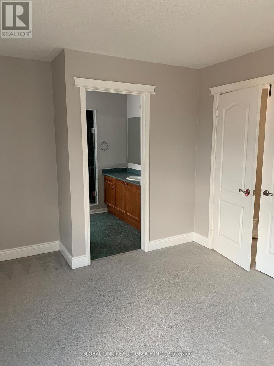 1328 Goldhawk Trail, Oakville (Wt West Oak Trails), Ontario  L6M 3Y6 - Photo 20 - W12931894