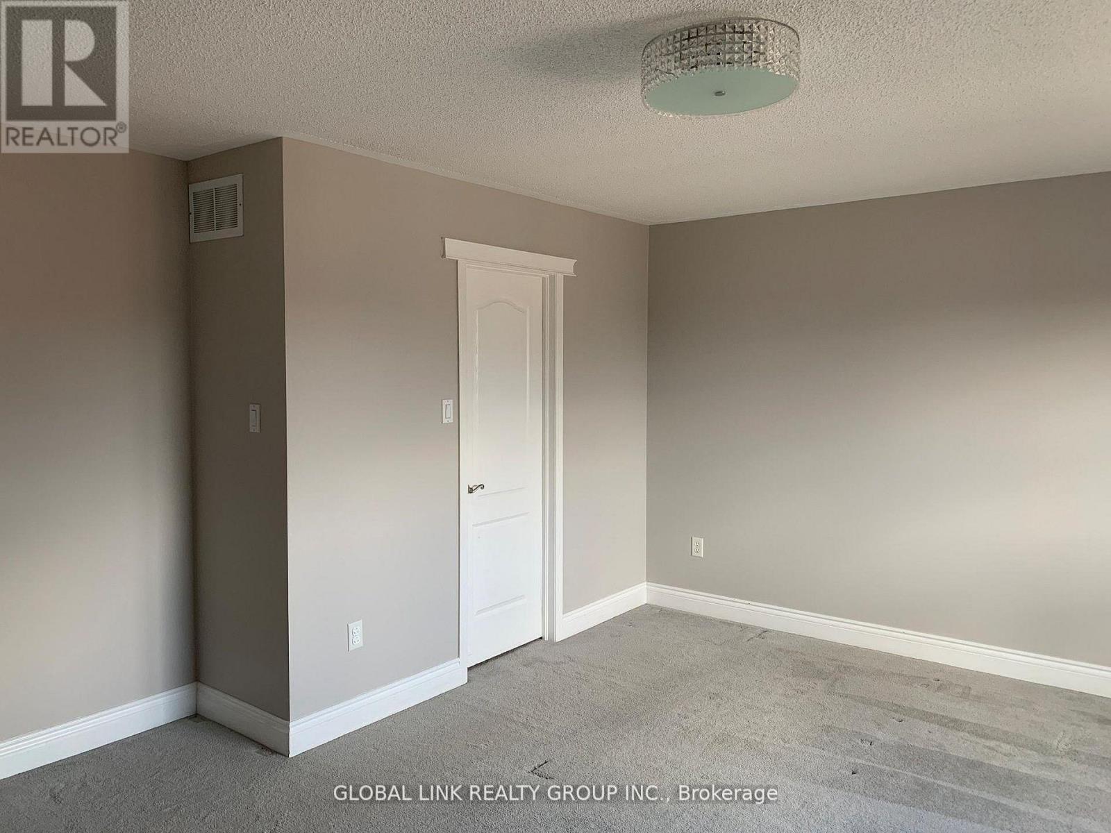 1328 Goldhawk Trail, Oakville (Wt West Oak Trails), Ontario  L6M 3Y6 - Photo 21 - W12931894