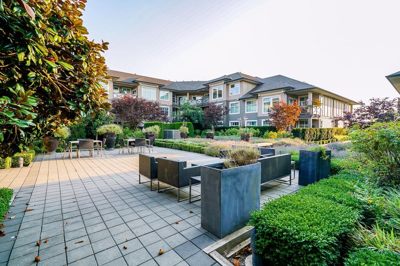 251 6758 188 Street, Surrey, British Columbia  V4N 6K2 - Photo 3 - R3103854