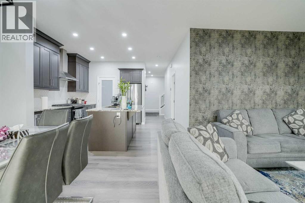 673 Corner Meadows Way NE, Calgary, Alberta  T3N 2C4 - Photo 15 - A2296615