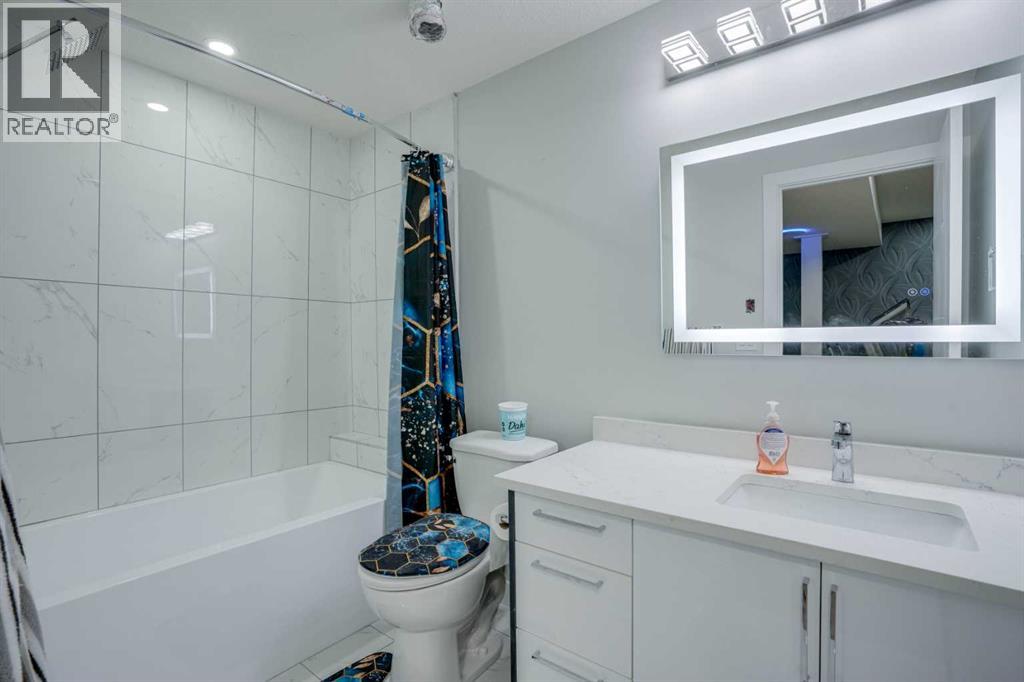 673 Corner Meadows Way NE, Calgary, Alberta  T3N 2C4 - Photo 19 - A2296615