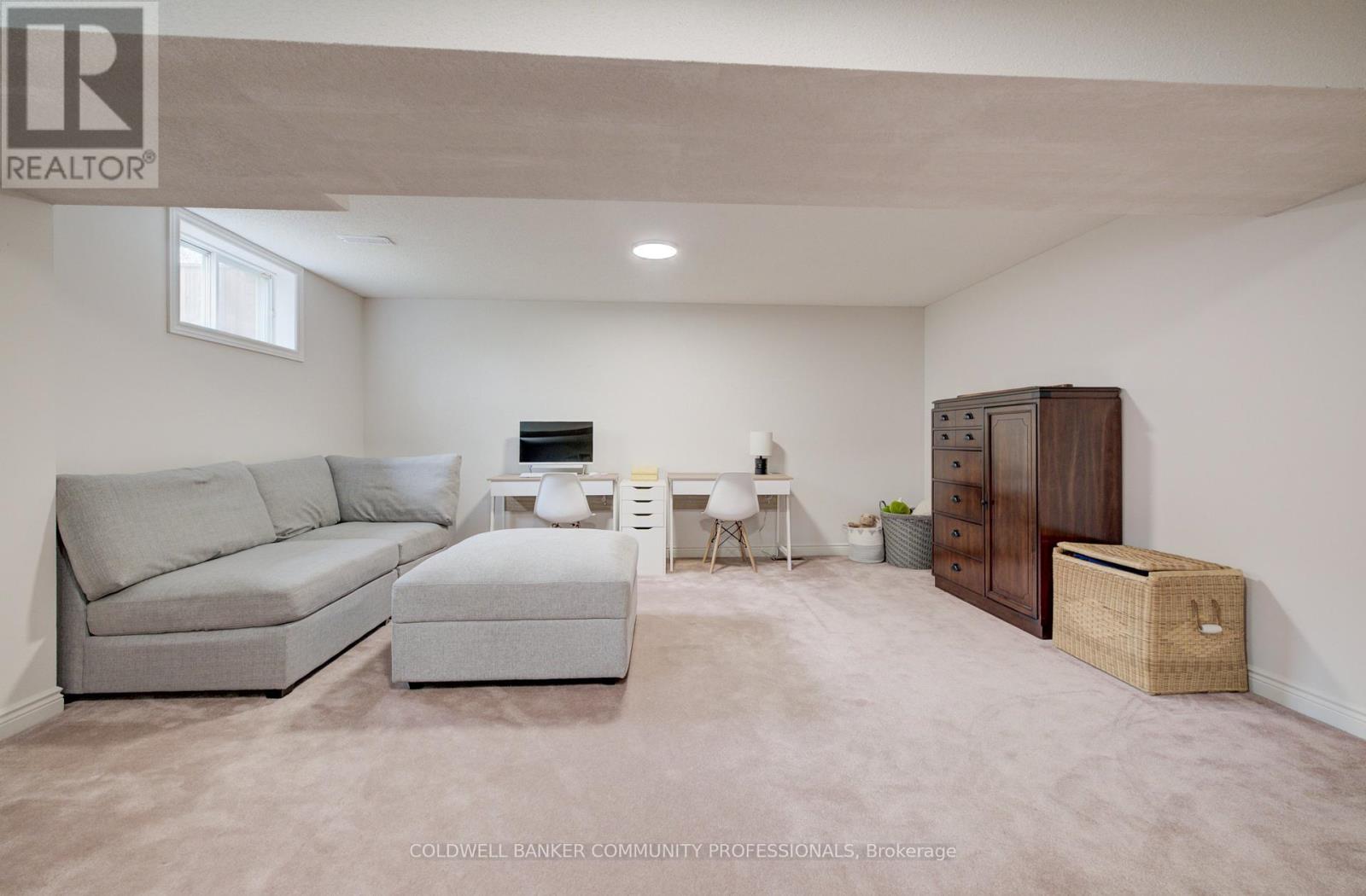 483 Dicenzo Drive, Hamilton (Ryckmans), Ontario  L9B 2C4 - Photo 32 - X12931926