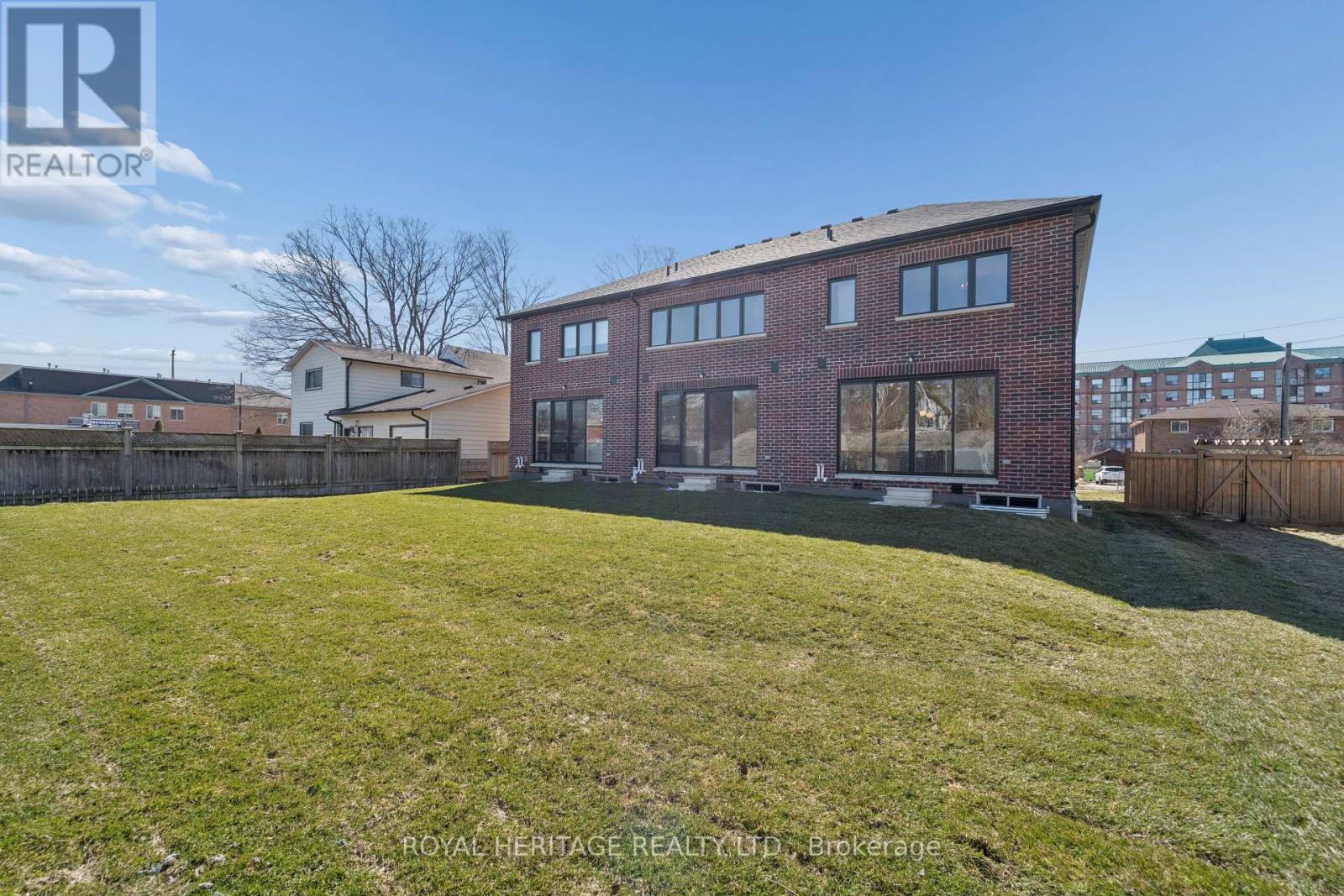 129 Hickory Street N, Whitby, Ontario  L1N 3X6 - Photo 38 - E12677466