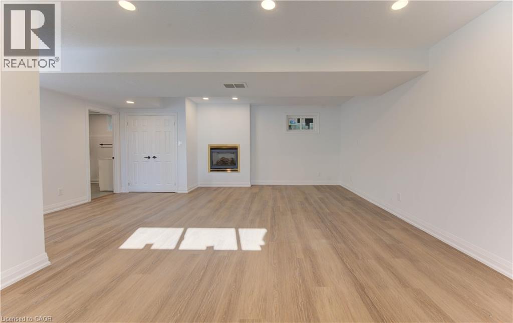 90 Culpepper Drive, Waterloo, Ontario  N2L 5S1 - Photo 32 - 40815576