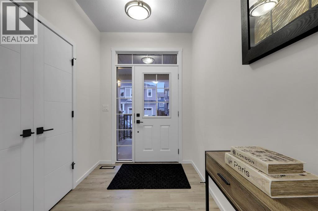 610 Southwinds Close Sw, Airdrie, Alberta  T4B 5H5 - Photo 3 - A2296463