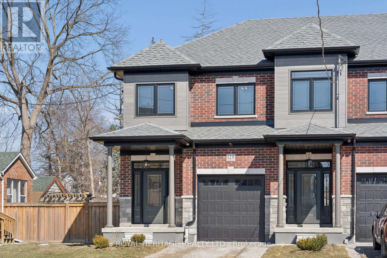 129 HICKORY STREET N, Whitby, Ontario