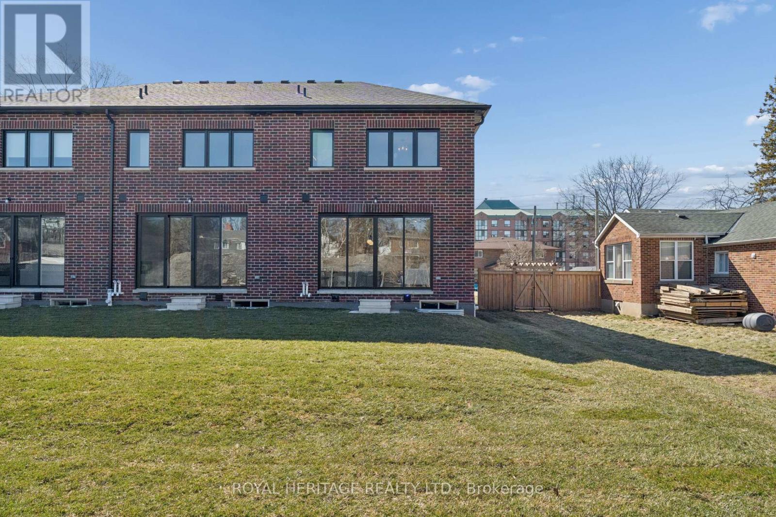 129 Hickory Street N, Whitby, Ontario  L1N 3X6 - Photo 20 - E12677466