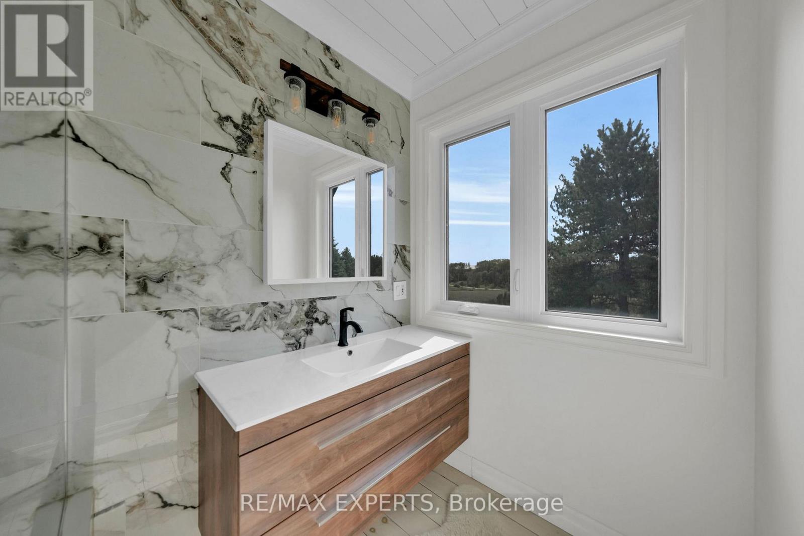 15481 Mount Wolfe Road, Caledon, Ontario  L7E 3P3 - Photo 19 - W12857848