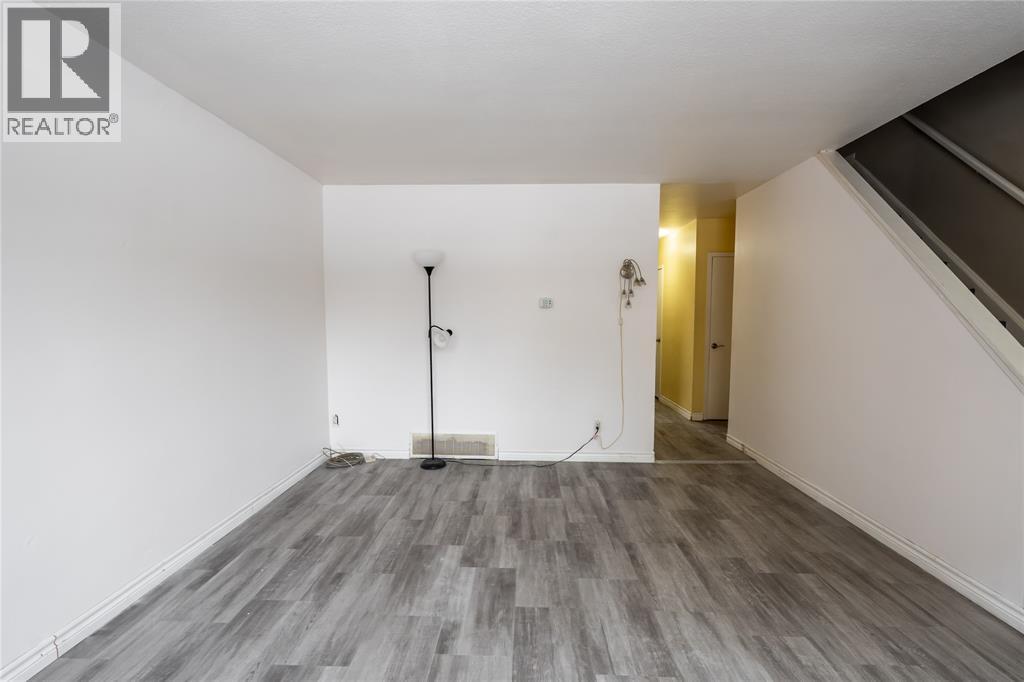 834 Exmouth Street Unit# 23, Sarnia, Ontario  N7T 5R2 - Photo 6 - 26006430