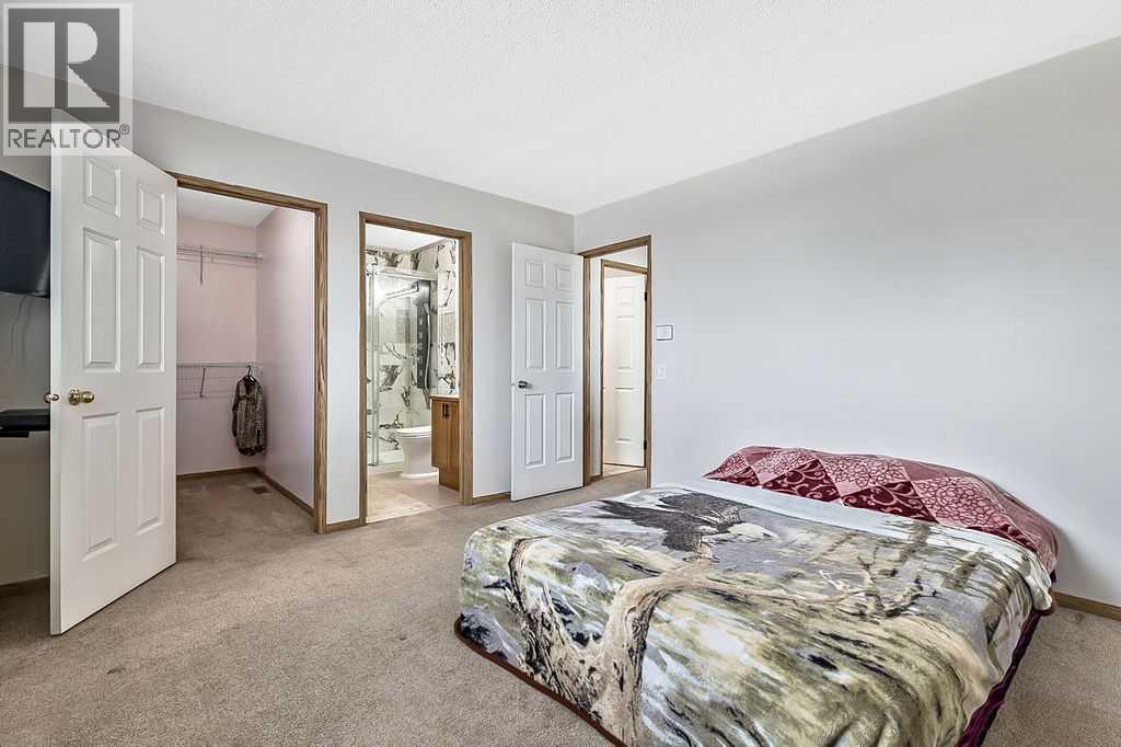 38 Martinwood Road Ne, Calgary, Alberta  T3J 3H5 - Photo 15 - A2290628