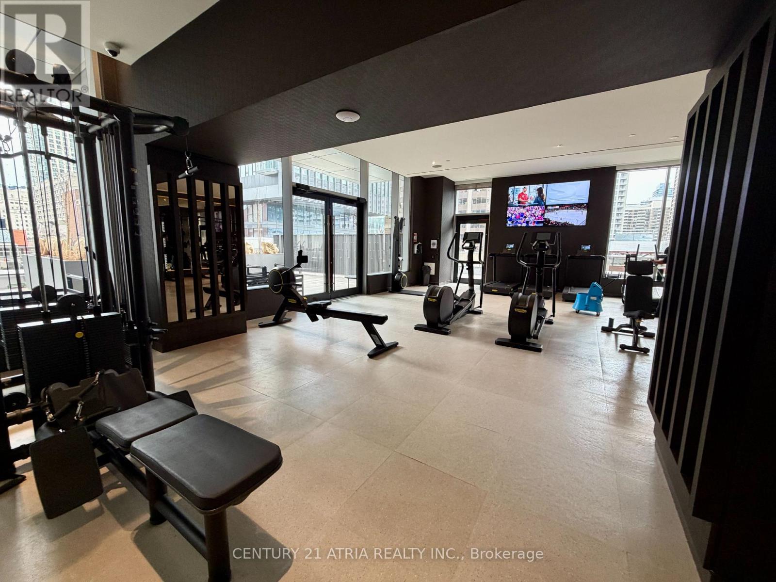 2401 - 11 Yorkville Avenue, Toronto, Ontario  M4W 0B7 - Photo 14 - C12931966