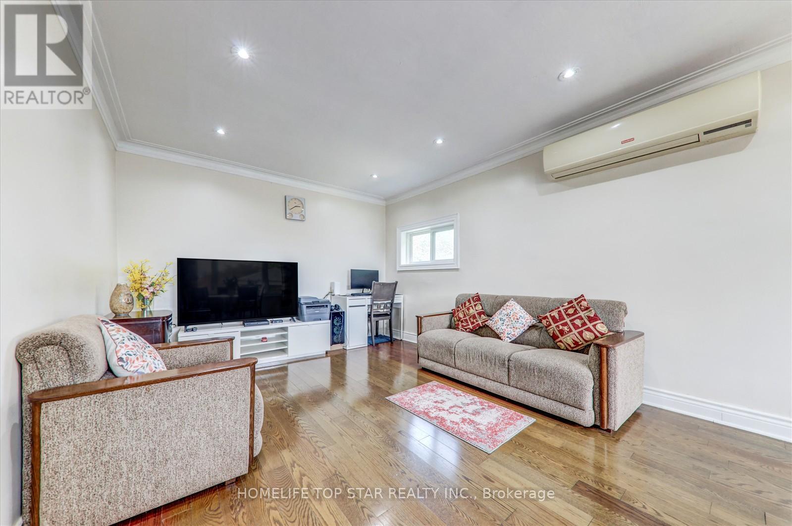 40 Lombardy Crescent, Toronto, Ontario  M1K 4N8 - Photo 12 - E12932004