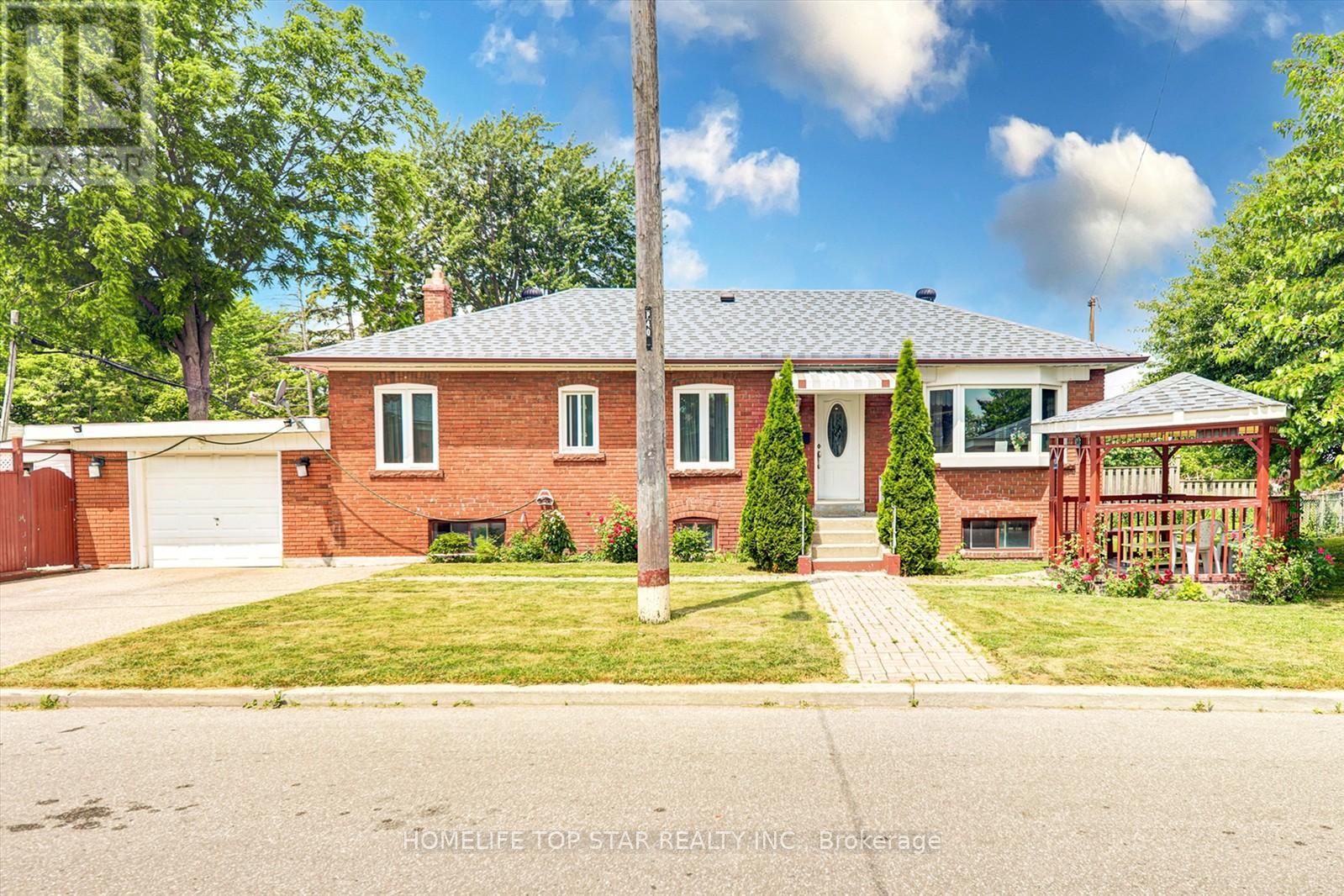 40 Lombardy Crescent, Toronto, Ontario  M1K 4N8 - Photo 3 - E12932004